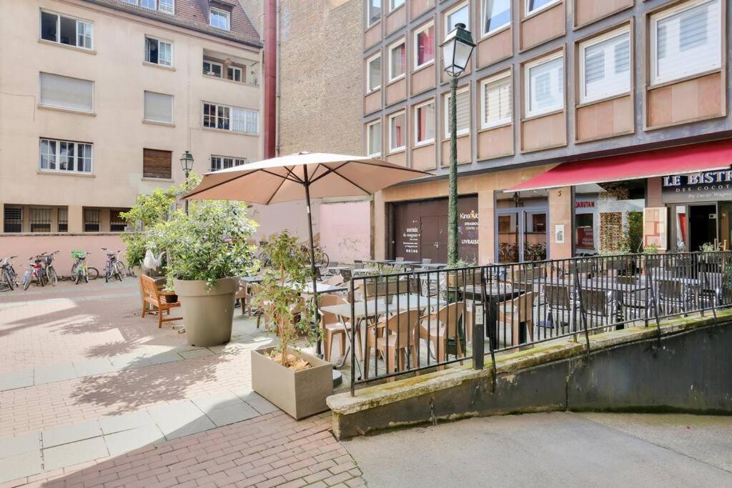 Appartement Spacieux Au Coeur De Strasbourg Eksteriør bilde